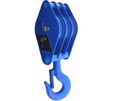 Блок шкивовый трехрольный с крюком